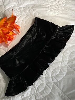 Black Vinyl Ruffle Mini Skirt with Exposed Zippers